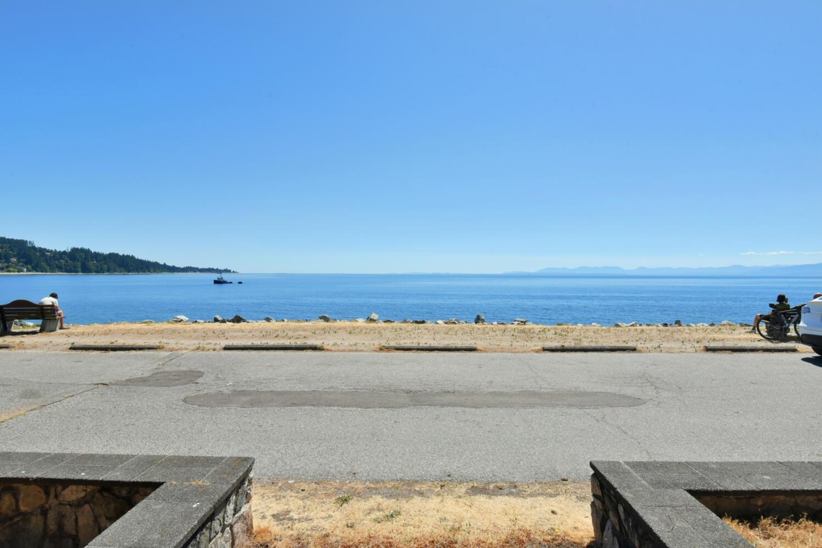 Exterior Front Photo of 5728 Boulevard Street, Sechelt, BC