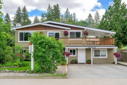 20030 42 Avenue, Langley, BC, Langley — Single Family Residence for sale