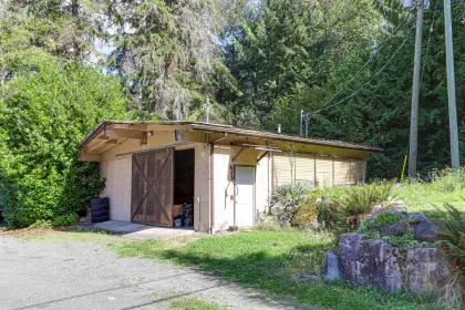 26766 Dewdney Trunk Road, Maple Ridge, BC, Maple ridge — Single Family Residence for sale