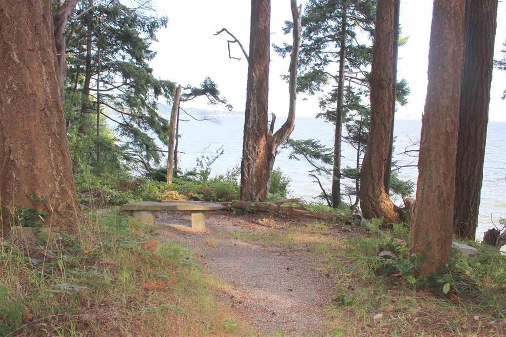 Powder Room Photo of 6014 Silverstone Lane, Sechelt, BC