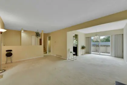 13270 87b Avenue, Surrey, BC, Surrey — Single Family Residence for sale