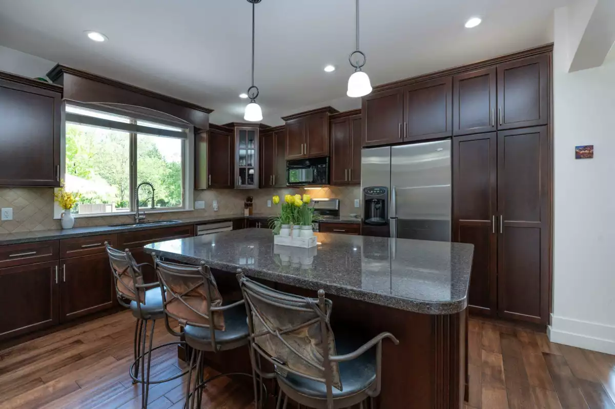 Dining Area Photo of 1 3008 Ash Street, Abbotsford, BC