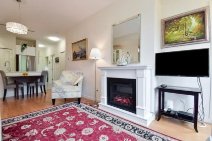 204 2511 King George Boulevard, Surrey, BC, Surrey — Apartment/Condo for sale