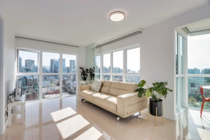 1907 1188 Howe Street, Vancouver, BC, Vancouver — Apartment/Condo for sale