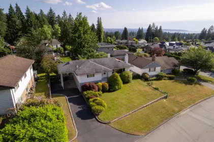 4097 Sunnycrest Drive, North Vancouver, BC, North vancouver — Single Family Residence for sale