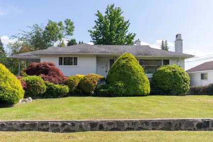 4097 Sunnycrest Drive, North Vancouver, BC, North vancouver — Single Family Residence for sale