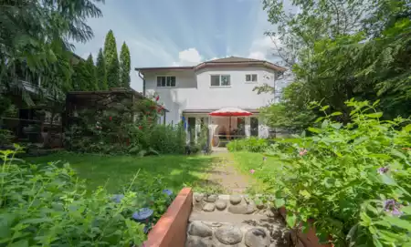 1237 River Drive, Coquitlam, BC, Coquitlam — Single Family Residence for sale