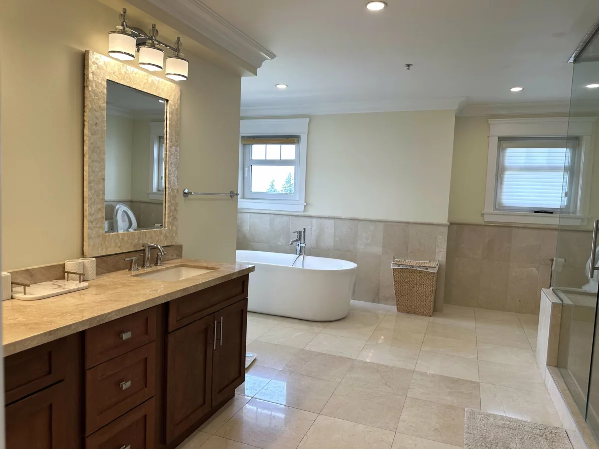 Backyard Photo of 2358 Constantine Place, West Vancouver, BC