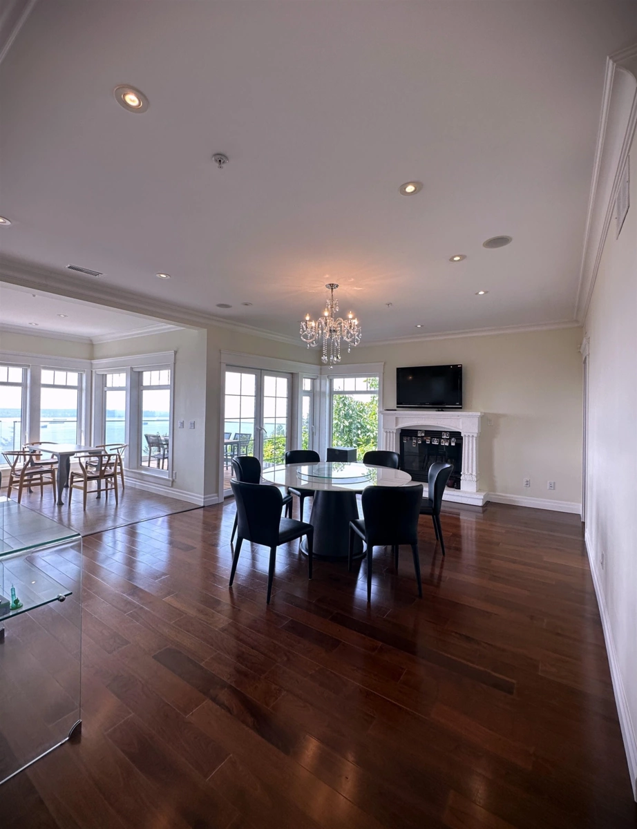 Basement Recreation Room Photo of 2358 Constantine Place, West Vancouver, BC