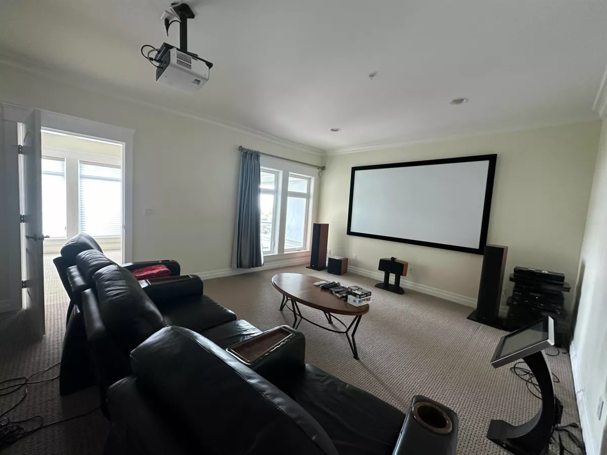 Fitness Center Photo Near 2358 Constantine Place, West Vancouver, BC