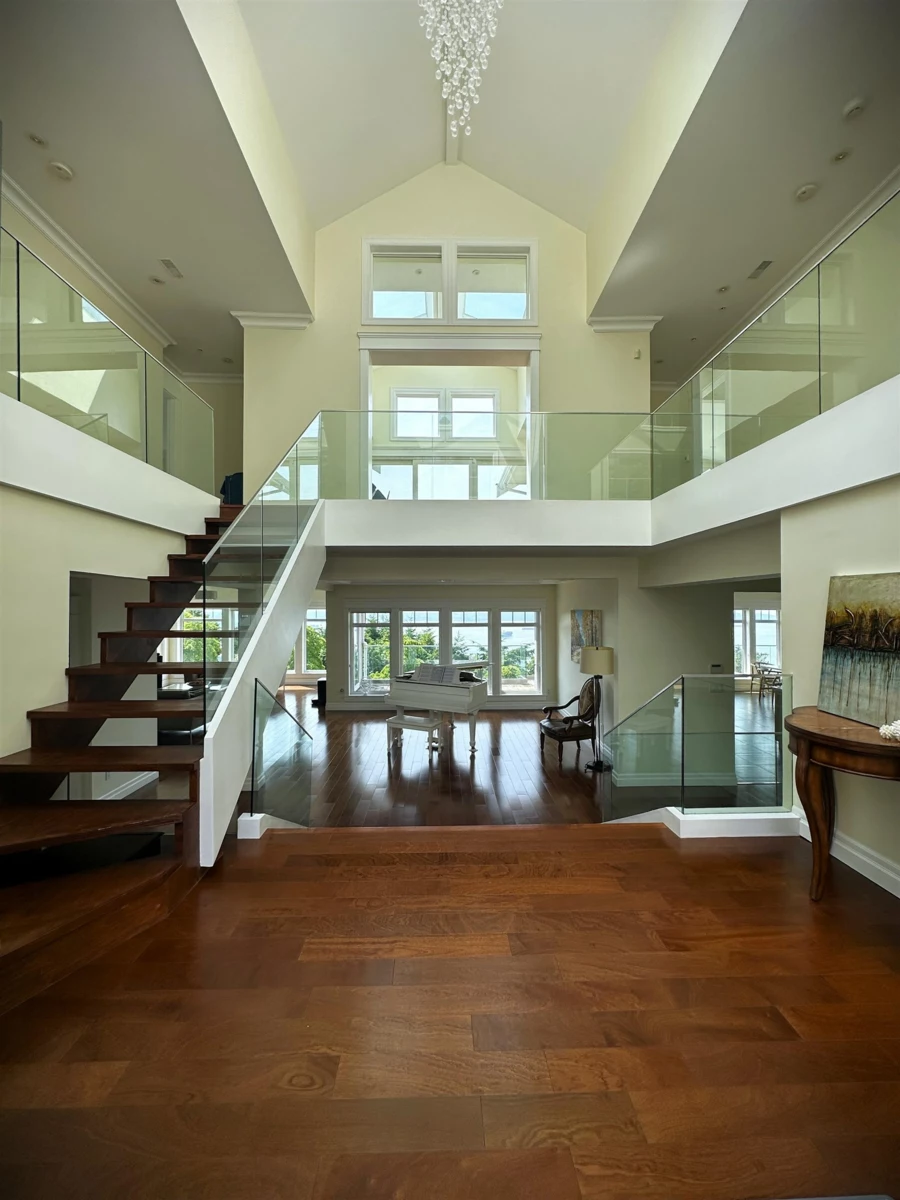 Kitchen Photo of 2358 Constantine Place, West Vancouver, BC