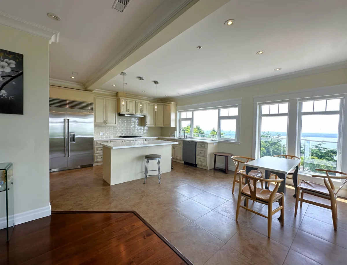 Office / Den Photo of 2358 Constantine Place, West Vancouver, BC