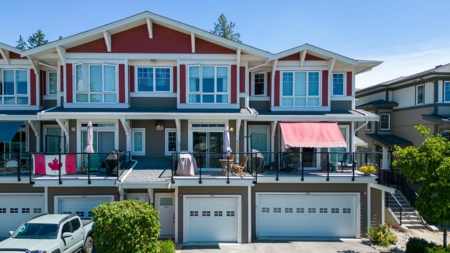 5992 Beachgate Lane, Sechelt, BC, Sechelt — Townhouse for sale
