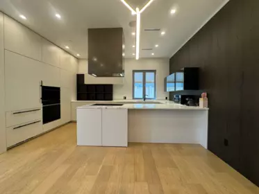 Family Room Photo of 1076 Park Drive, Vancouver, BC