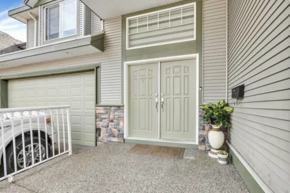 Kitchen Photo of 14642 67a Avenue, Surrey, BC