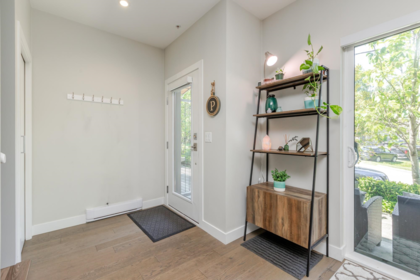 102 1708 55a Street, Delta, BC, Delta — Townhouse for sale