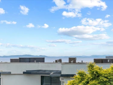 310 15621 Marine Drive, White Rock, BC