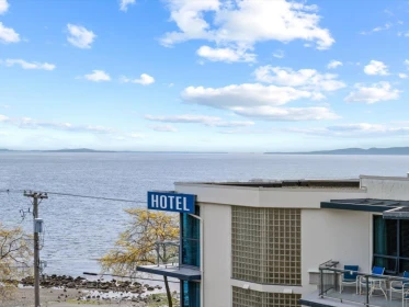310 15621 Marine Drive, White Rock, BC
