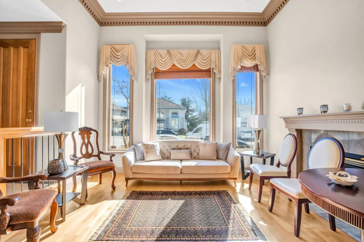 Dining Area Photo of 2116 Turnberry Lane, Coquitlam, BC