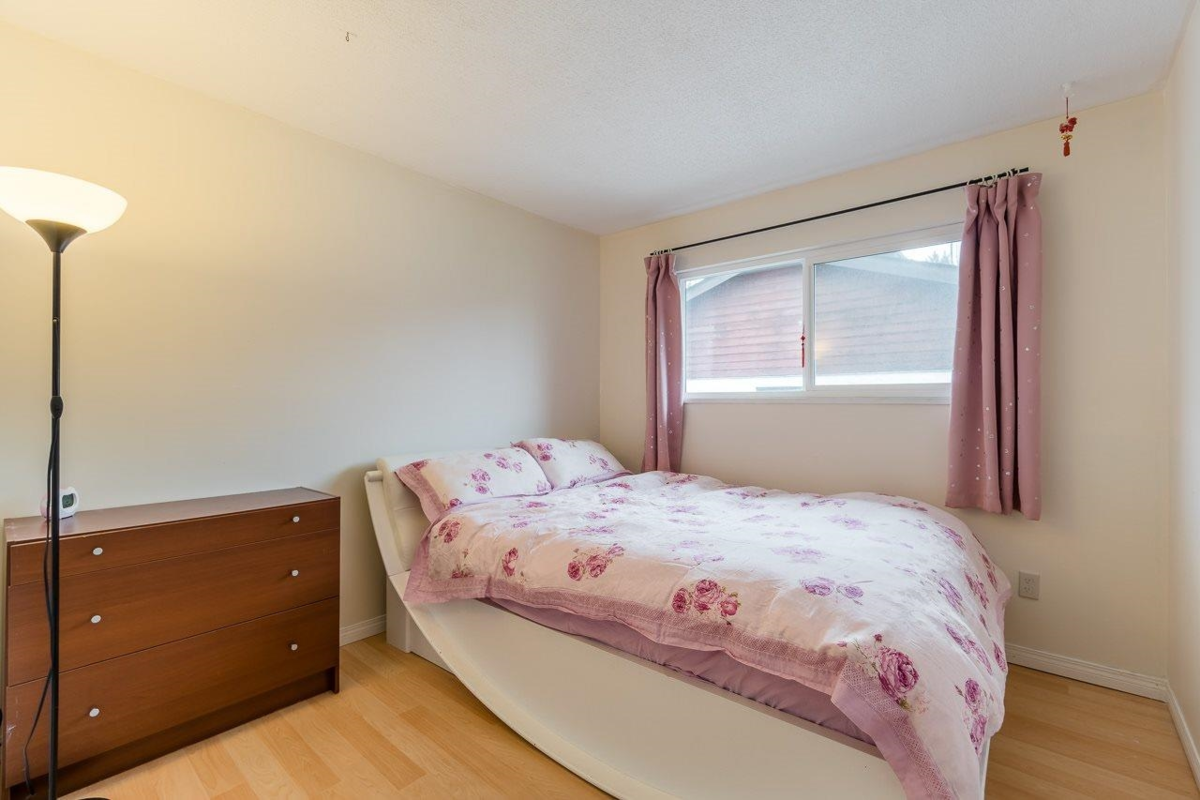 Bedroom 3 Photo of 14928 93a Avenue, Surrey, BC