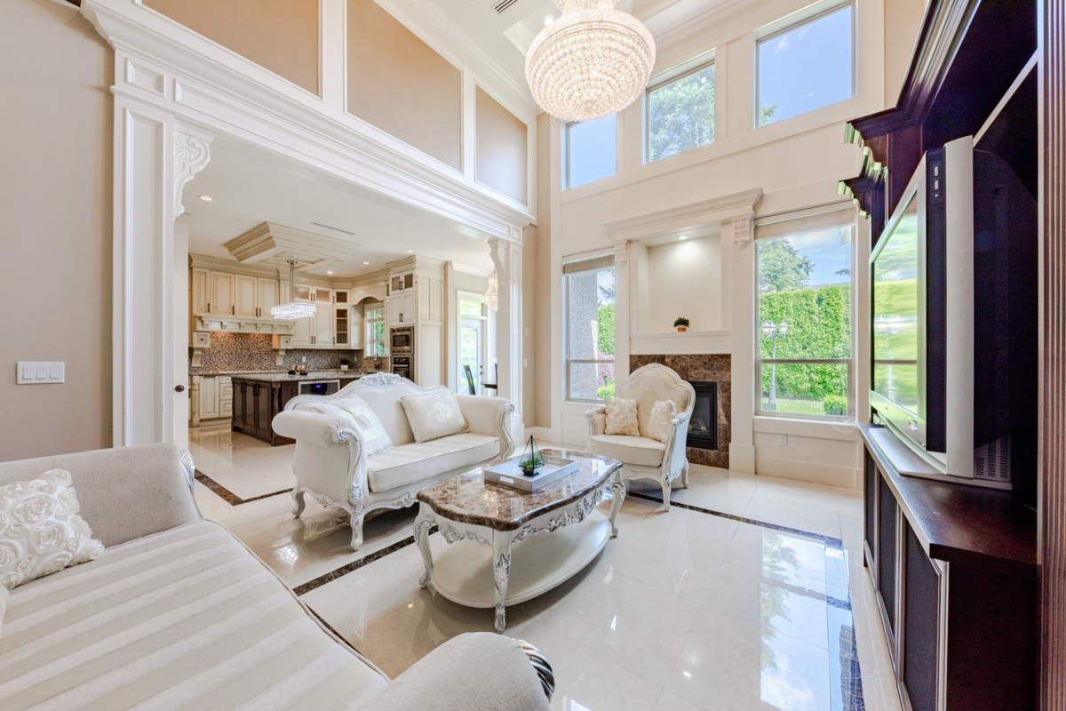 Living Room Photo of 5628 Gibbons Drive, Richmond, BC