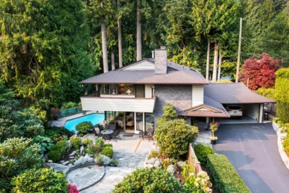 4423 Patterdale Drive, North Vancouver, BC, North Vancouver — Single Family Residence for sale