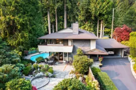 4423 Patterdale Drive, North Vancouver, BC