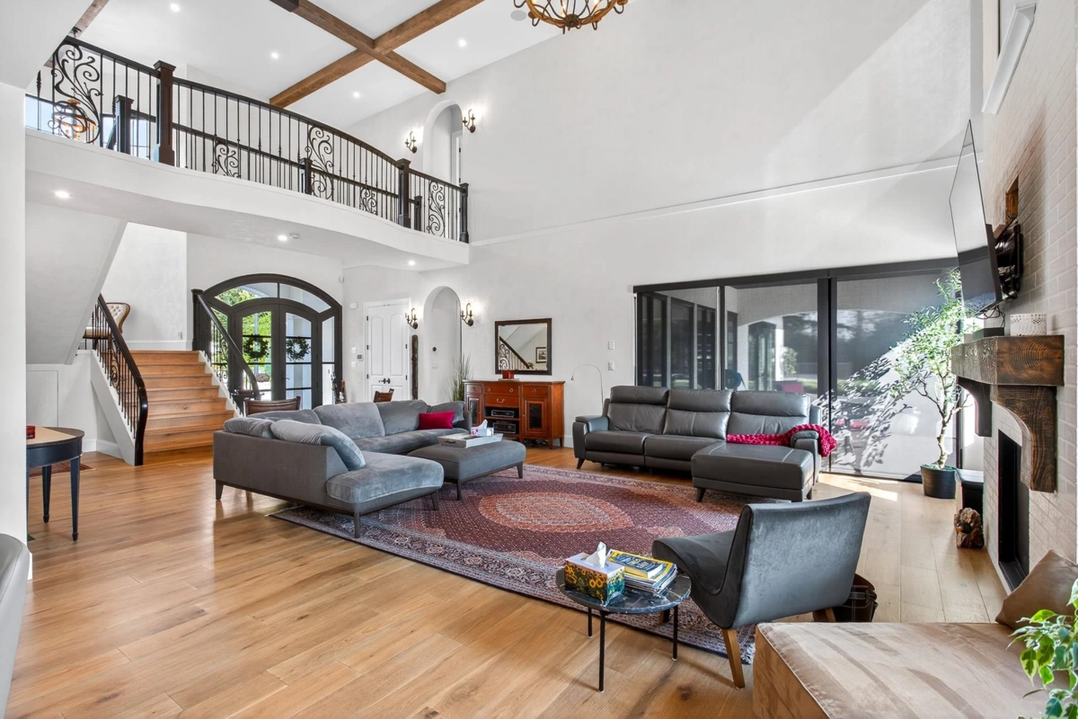 Family Room Photo of 3163 256 Street, Langley, BC