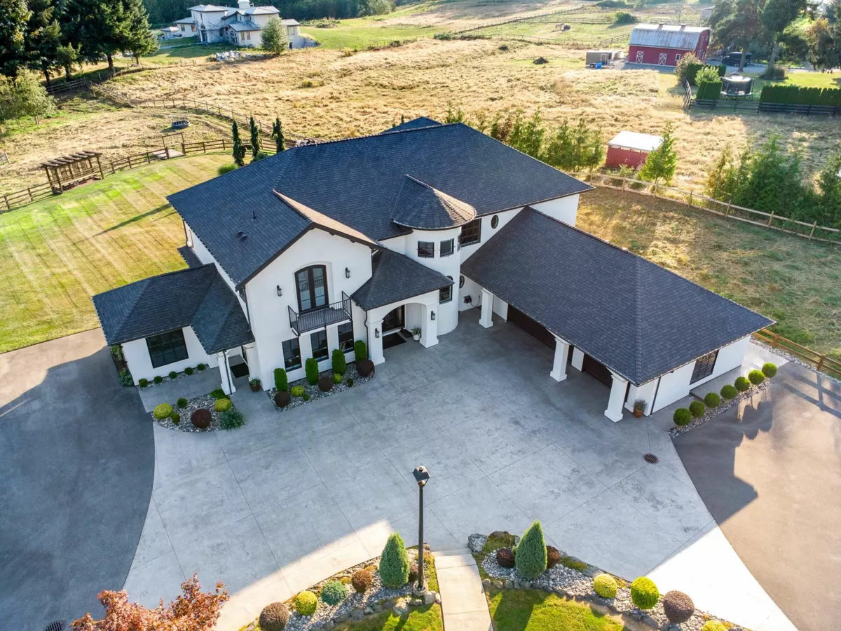 Front Yard Photo of 3163 256 Street, Langley, BC