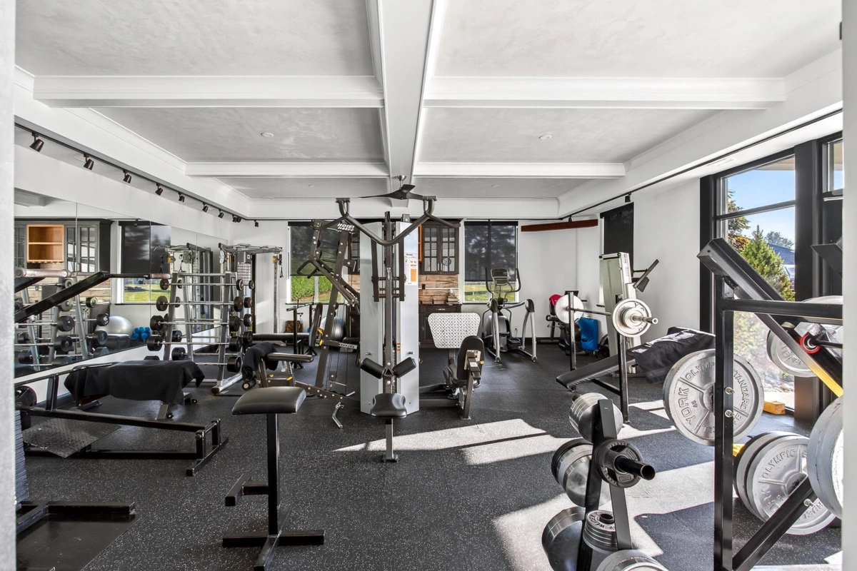 Swimming Pool Photo of 3163 256 Street, Langley, BC