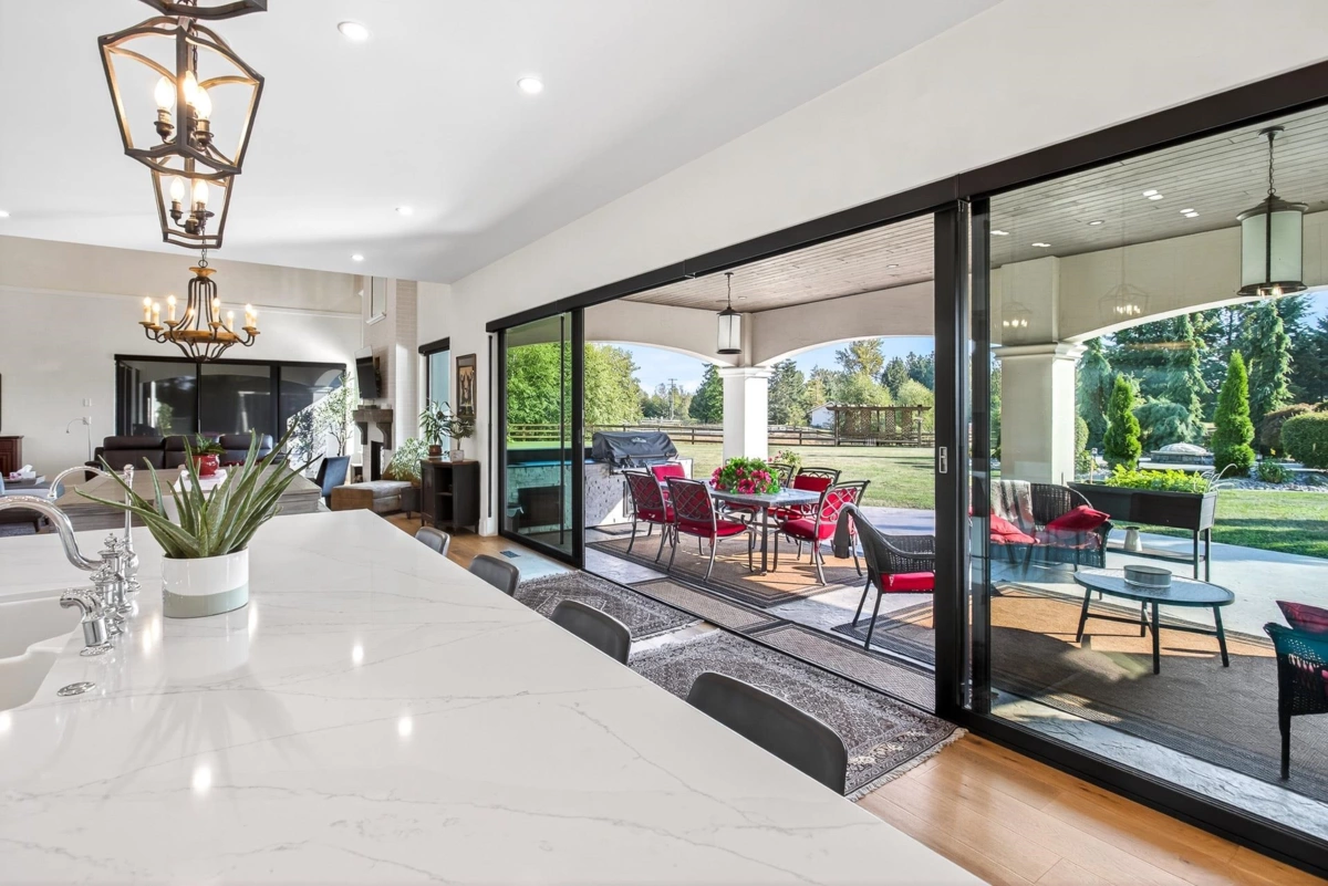 Walk-In Closet Photo of 3163 256 Street, Langley, BC