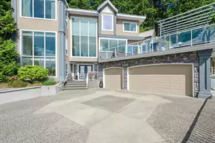 2582 Zurich Drive, Abbotsford, BC, Abbotsford — Single Family Residence for sale