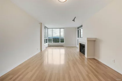 Breakfast Nook Photo of 3102 1178 Heffley Crescent, Coquitlam, BC