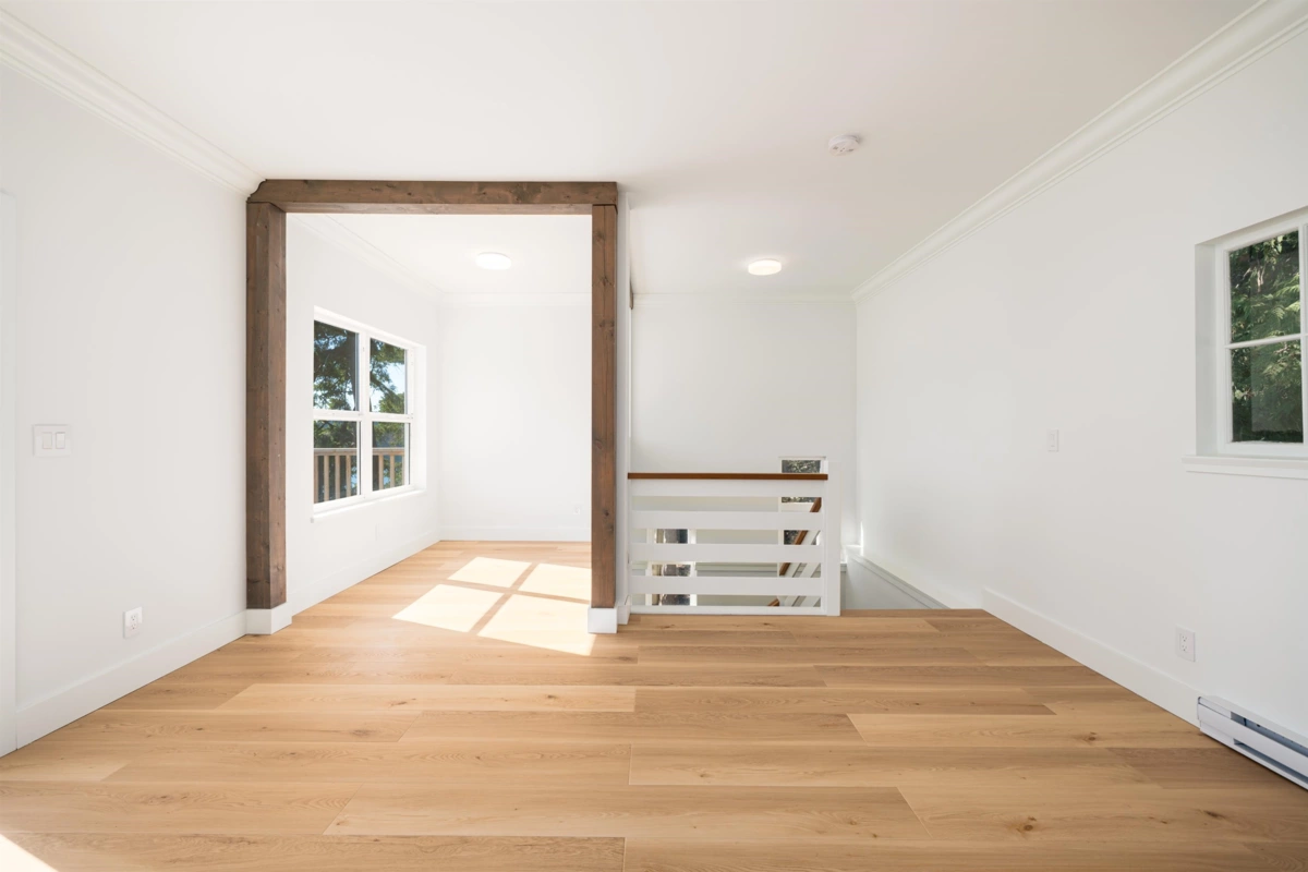 Breakfast Nook Photo of 1485 Webb Road, Bowen Island, BC
