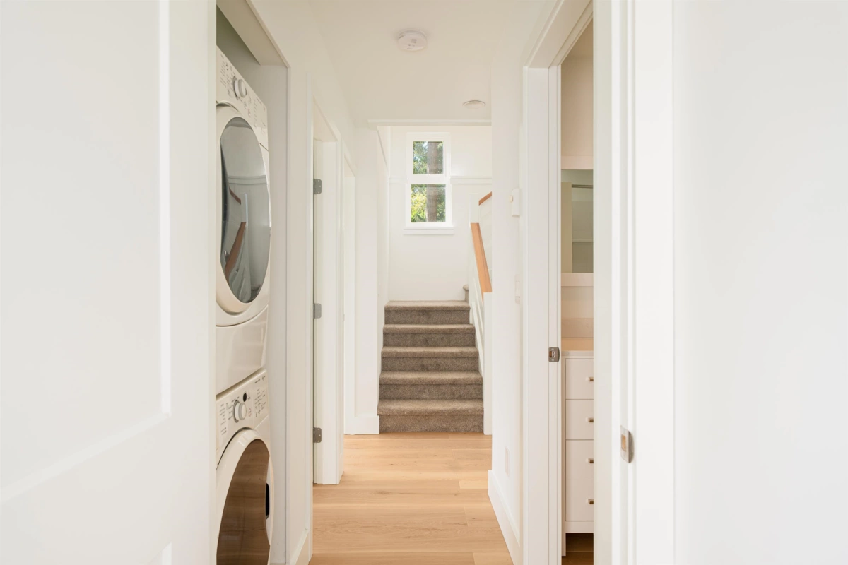 Front Yard Photo of 1485 Webb Road, Bowen Island, BC