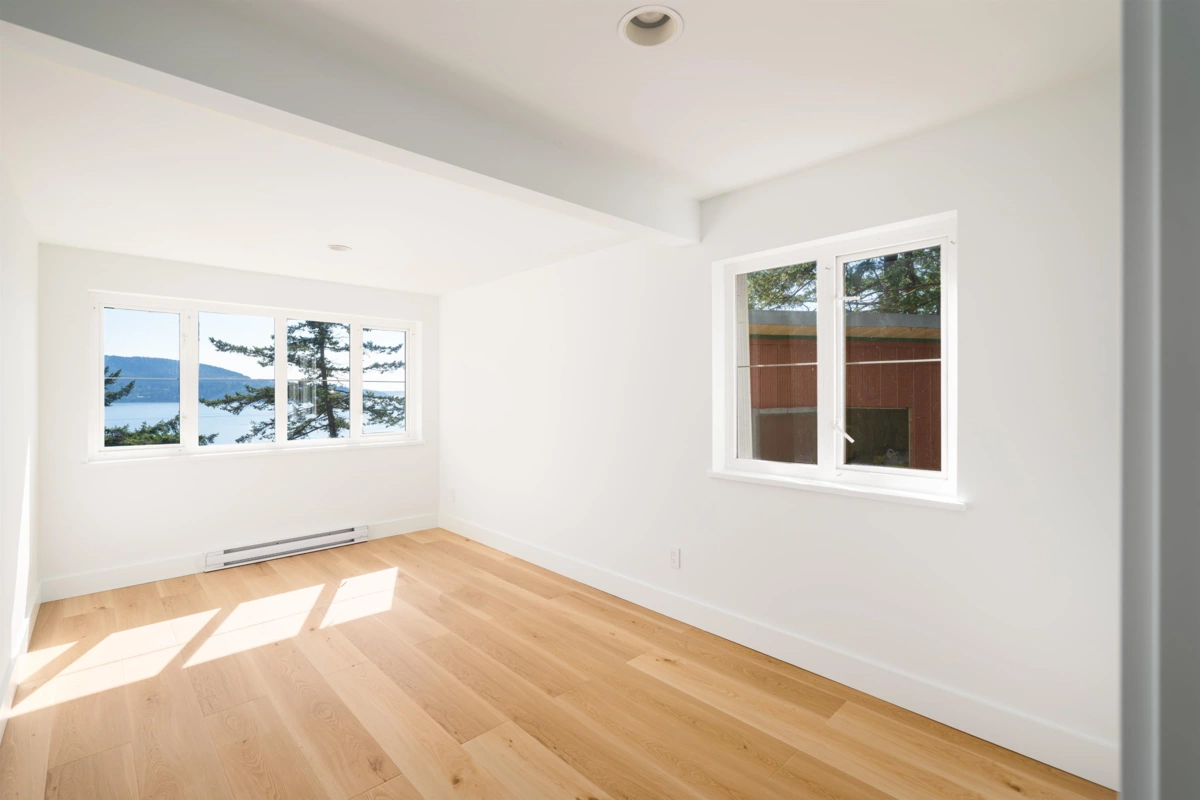 Staircase Photo of 1485 Webb Road, Bowen Island, BC