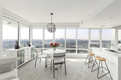3805 2085 Skyline Court, Burnaby, BC, Burnaby — Apartment/Condo for sale