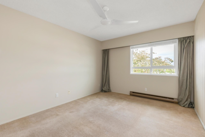 Laundry Room Photo of 308 32040 Peardonville Road, Abbotsford, BC