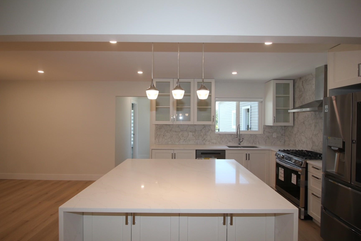 Dining Area Photo of 2076 Clare Place, Port Coquitlam, BC
