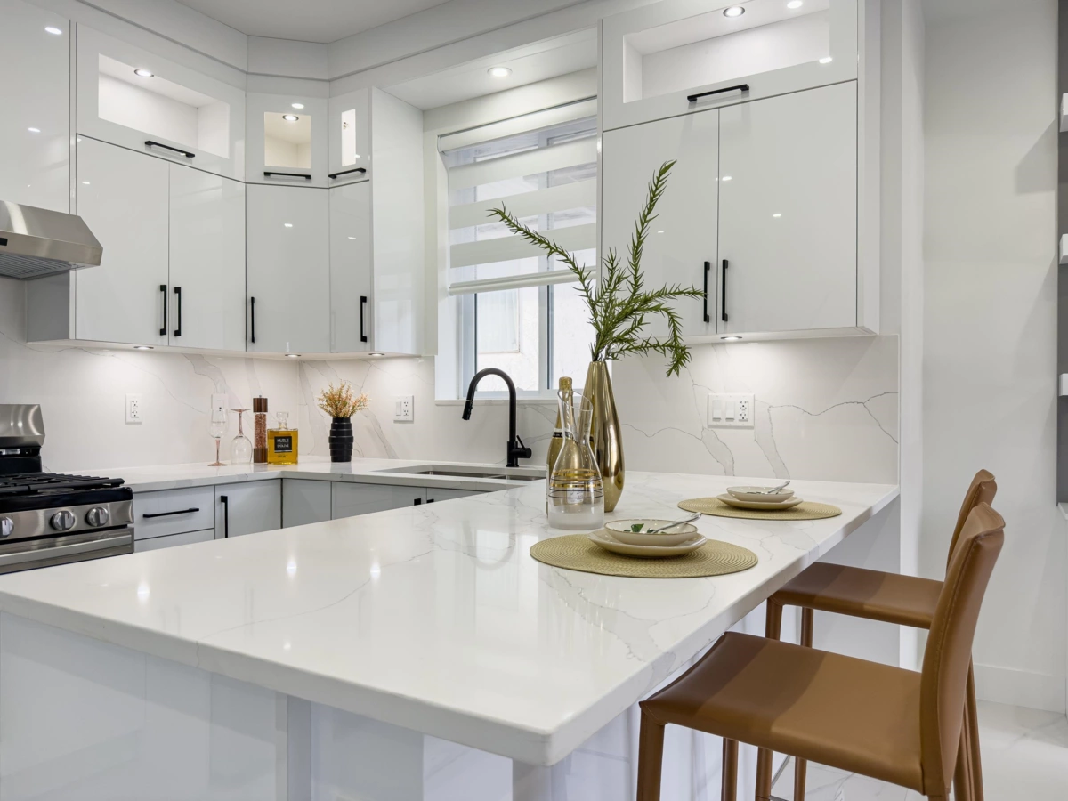 Kitchen Island Photo of 2174 E 46th Avenue, Vancouver, BC