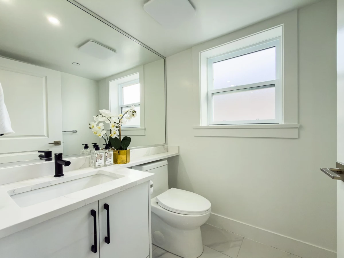 Pantry Photo of 2174 E 46th Avenue, Vancouver, BC