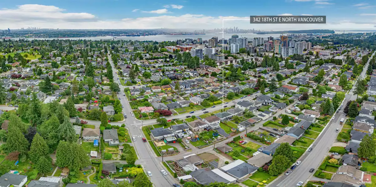 Bedroom 2 Photo of 342 E 18th Street, North Vancouver, BC