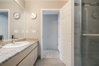 Entry Foyer Photo of 1 7911 Moffatt Road, Richmond, BC
