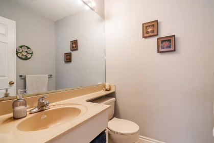 Powder Room Photo of 1 7911 Moffatt Road, Richmond, BC
