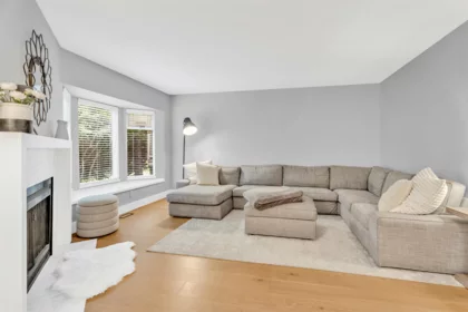 8838 Larkfield Drive, Burnaby, BC, Burnaby — Townhouse for sale