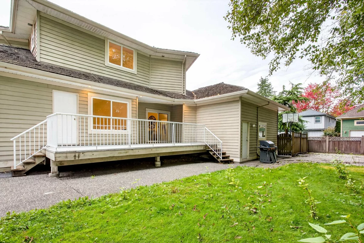 Swimming Pool Photo of 6748 Chateau Court, Delta, BC