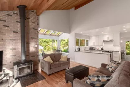 4132 Virginia Crescent, North Vancouver, BC, North Vancouver — Single Family Residence for sale