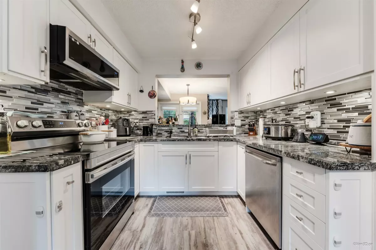 Bedroom 3 Photo of 3010 Firbrook Place, Coquitlam, BC