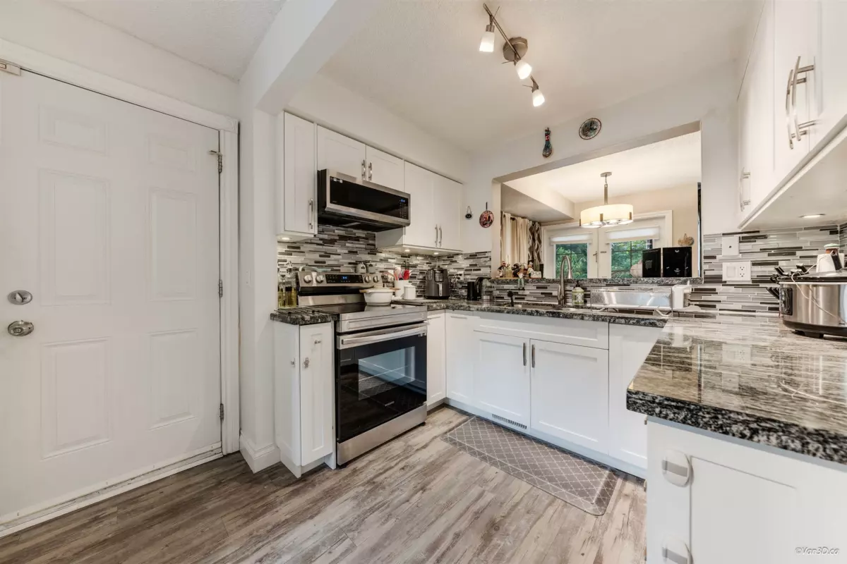 Bedroom 4 Photo of 3010 Firbrook Place, Coquitlam, BC