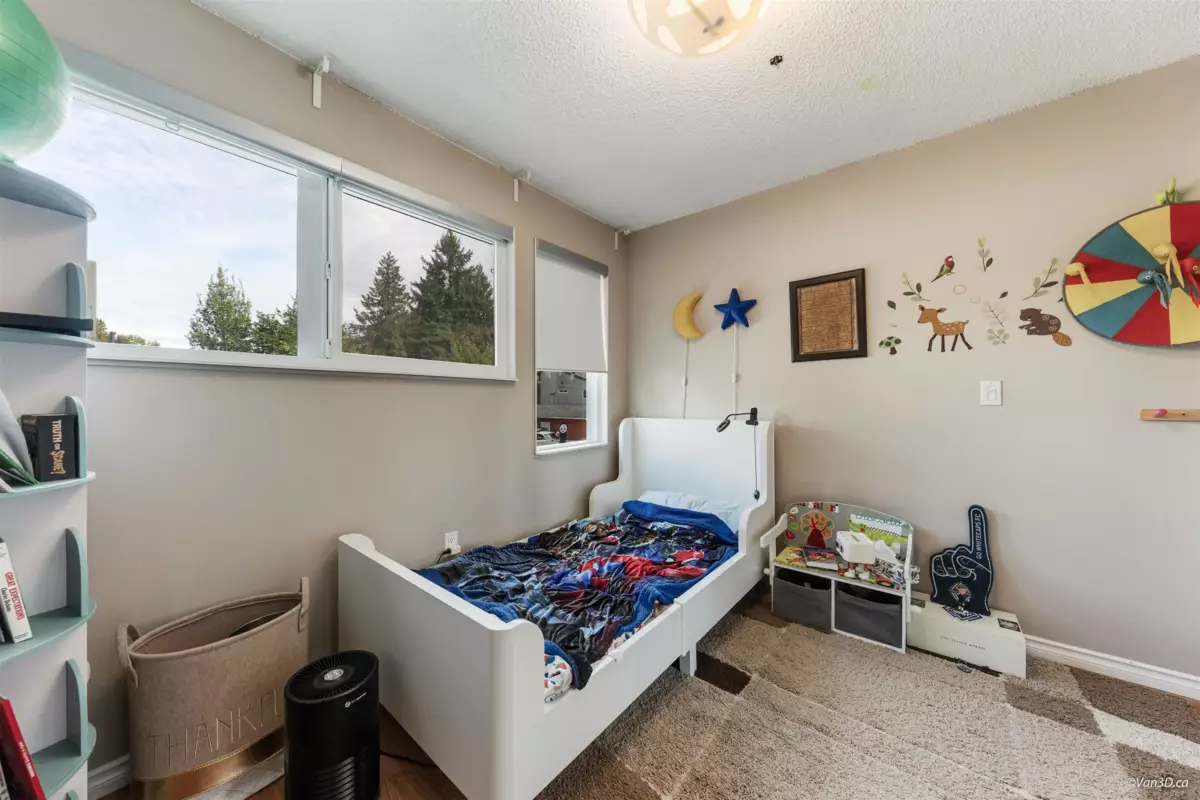Laundry Room Photo of 3010 Firbrook Place, Coquitlam, BC